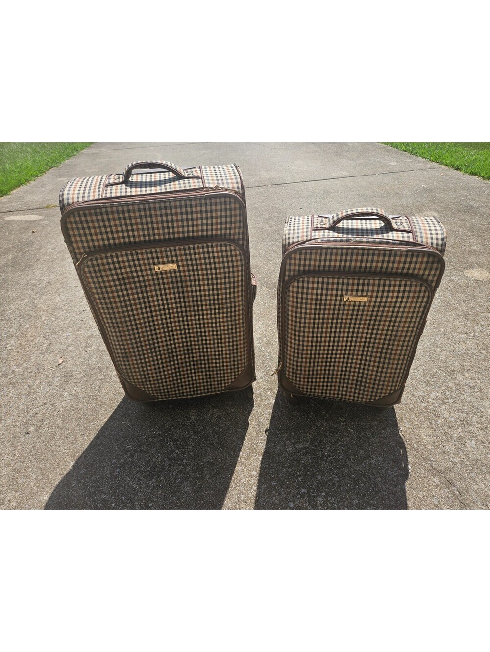 London Fog 22" Travel Suitcase w/ Matching Smaller Case- Brown Gray Black Plaid